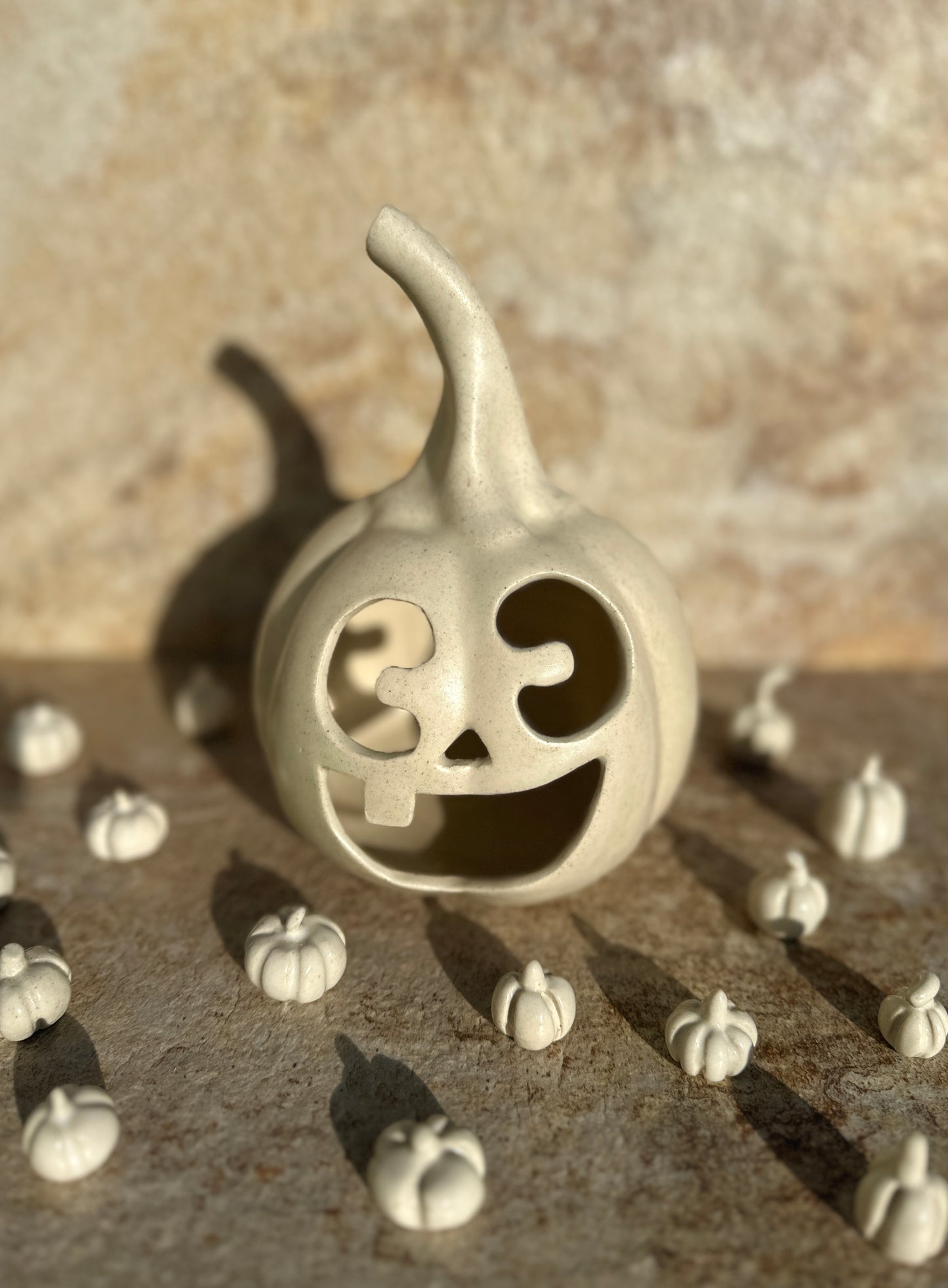 Jack-O-Lantern - Satin Cream