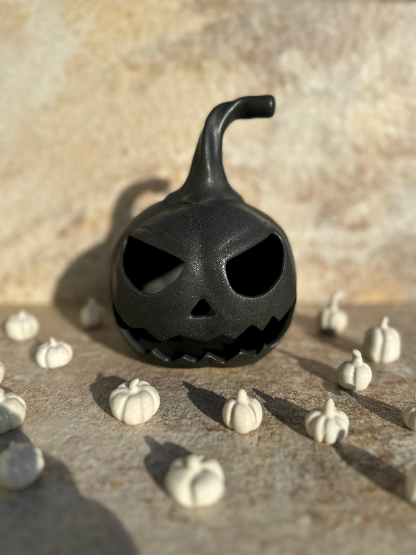 Jack-O-Lantern - Matte Black