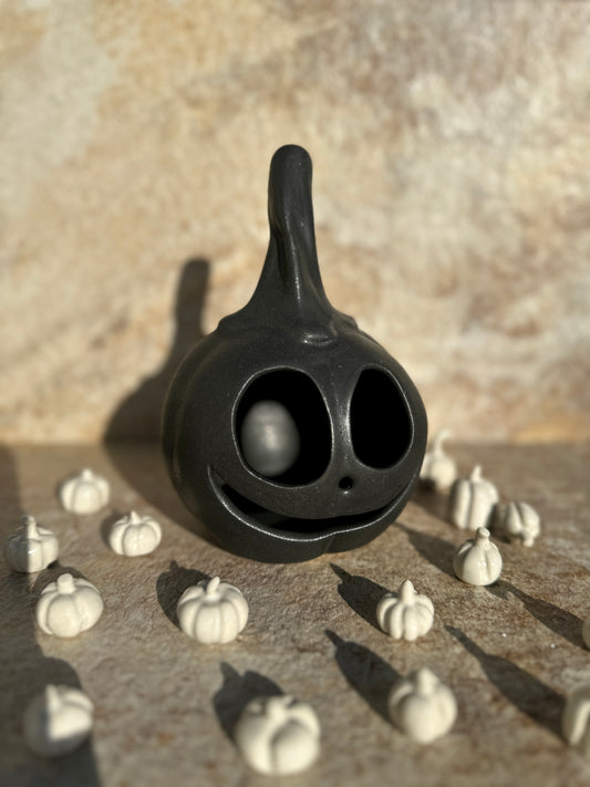 Jack-O-Lantern - Matte Black