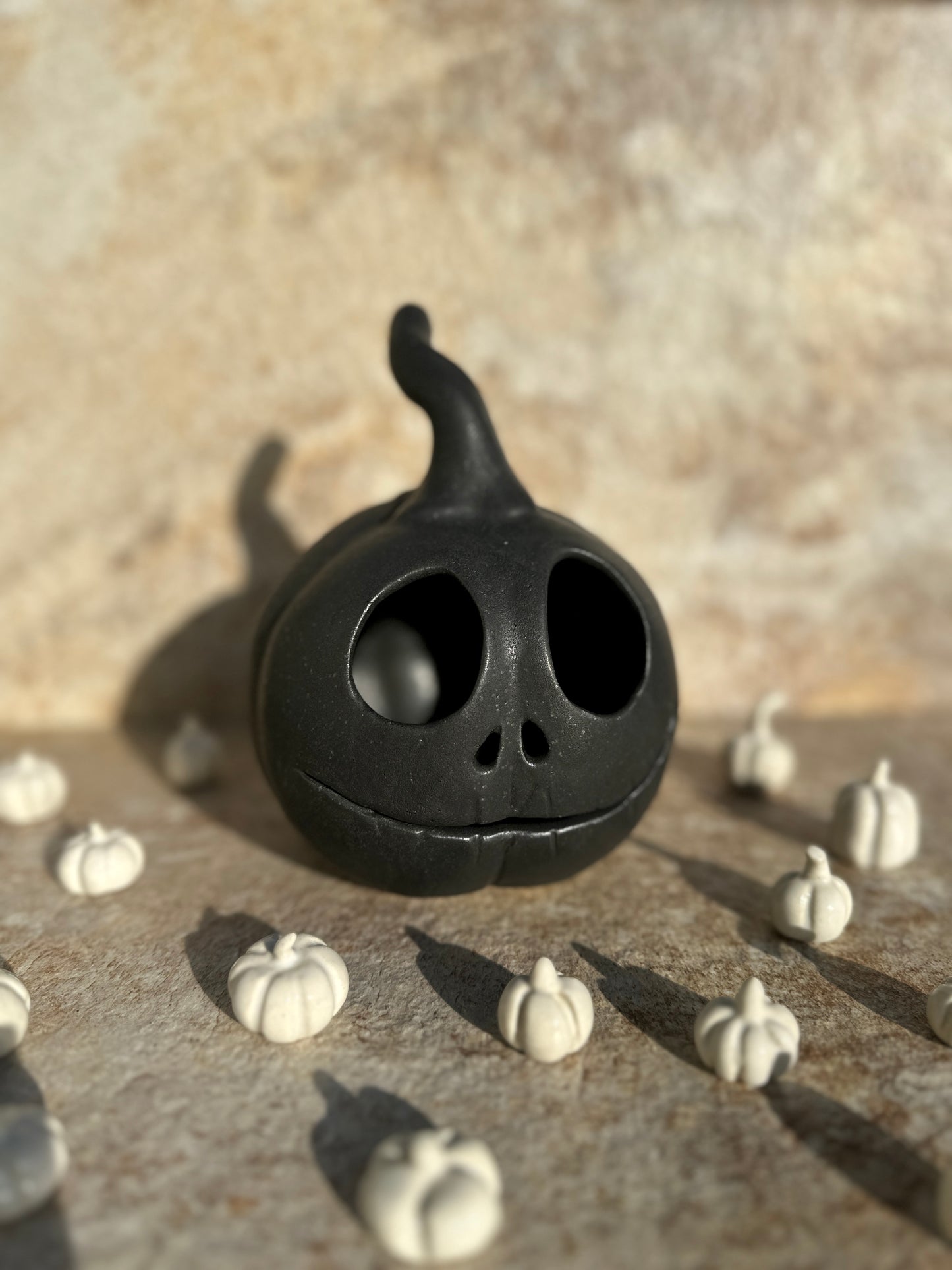 Jack-O-Lantern - Matte Black